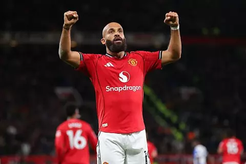 الأولى في تاريخه.. مبويمو أفضل لاعب بالدوري الإنجليزي بشهر أكتوبر